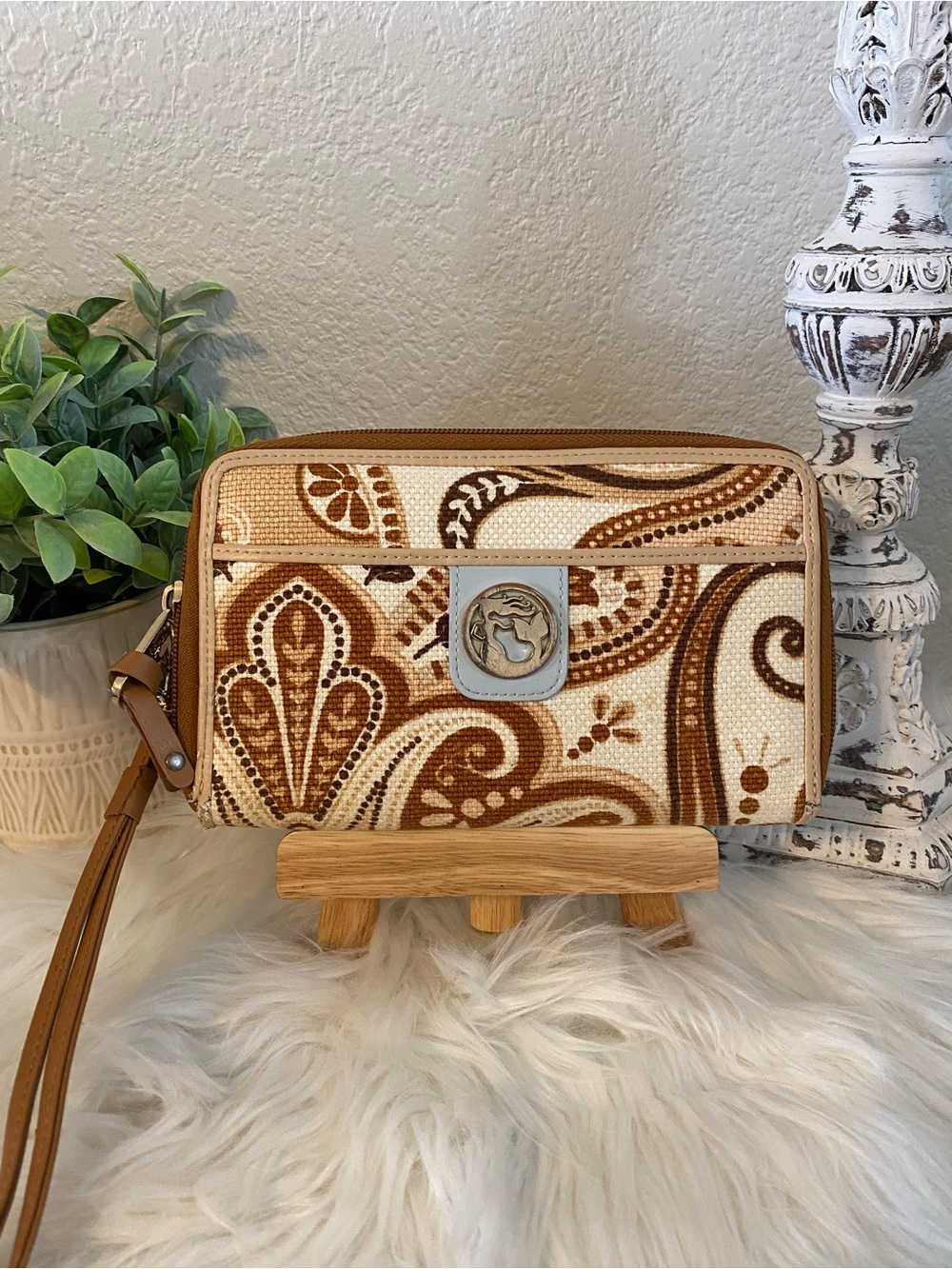 Spartina 449 Cream and Brown Paisley Large Wristlet Wallet